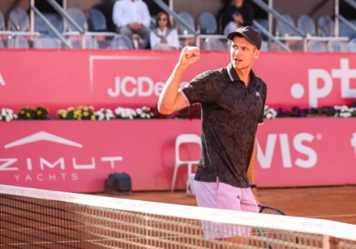 ATP: Hurkacz przełamuje złą passę! Zwycięstwo w Monte Carlo!