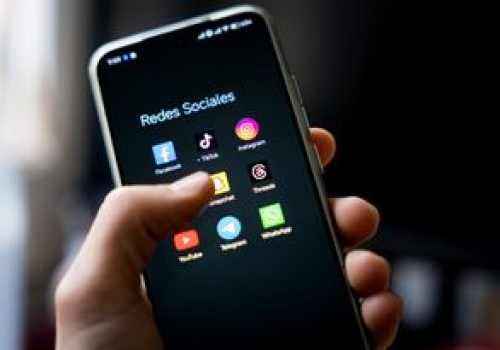 Rosja wykorzystuje arabski Telegram. To element wojny z Ukrainą