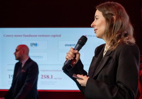 PFR kusi fundusze VC. Inwestycje w naukę mogą dać zarobić do 3,5 razy więcej