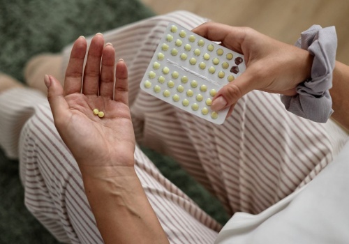 Efekt nocebo. Ginekolożka wyjaśnia, dlaczego dotyka coraz więcej kobiet. 