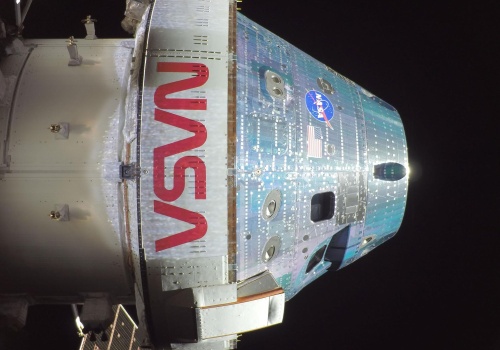 NASA optymalizuje wymogi dla SpaceX i Blue Origin. Wszystko po to, by zdążyć z lądowaniem na Księżycu w 2028 roku