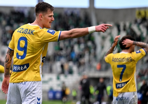 Liderzy klasyfikacji strzelców odpalili armaty