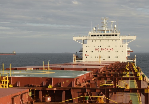 Pierwsze statki przepłynęły przez Ormuz po zawieszeniu broni