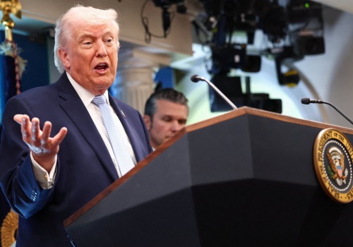 Trump uderza w sojuszników Iranu. „50-proc. cła na wszystko”