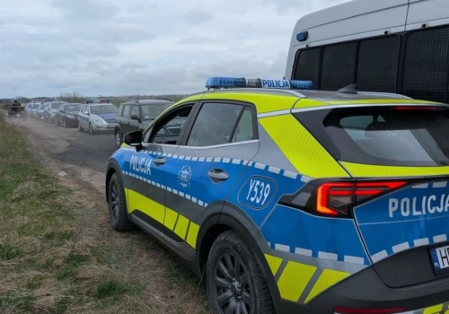 Z ostatniej chwili! Policja znalazła koło Ciechanowa zwłoki mężczyzny