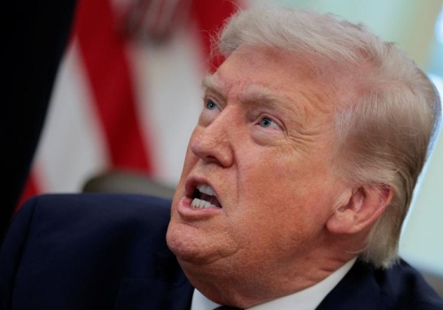 Donald Trump uderza w sojuszników Iranu. Cła 50 proc. na wszystko i wykopanie zapasów uranu