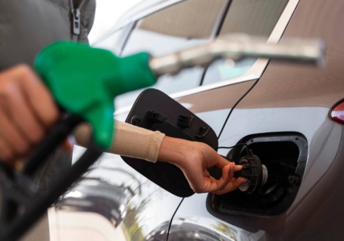 Ceny paliw w Polsce. Tutaj olej napędowy i benzyna są najtańsze