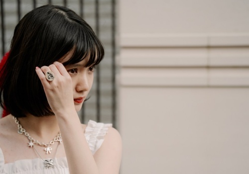 Na czym polega trend ”chaotycznej cebulki”? Trend modowy prosto z Tokio