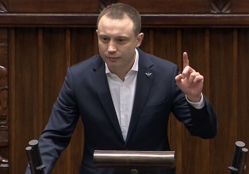 Panie Błaszczak, to nie jest nasza wojna