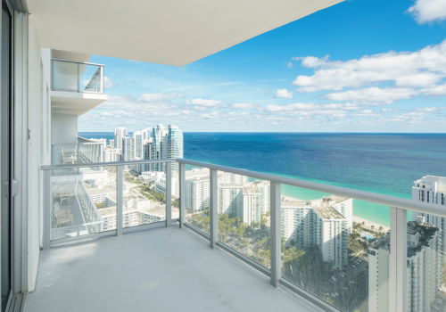 Za 2000 zł emerytury będziesz żyć tam jak król. Bezpiecznie, piękne plaże i pyszne jedzenie