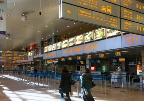 Powiedział to głośno na lotnisku. Straż Graniczna natychmiast wkroczyła do akcji