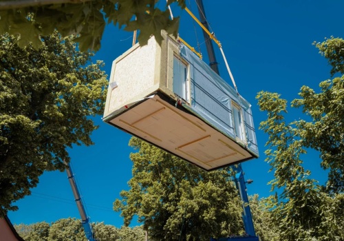 Ważą się losy pechowej fabryki drewnianych modułów Grupy Erbud