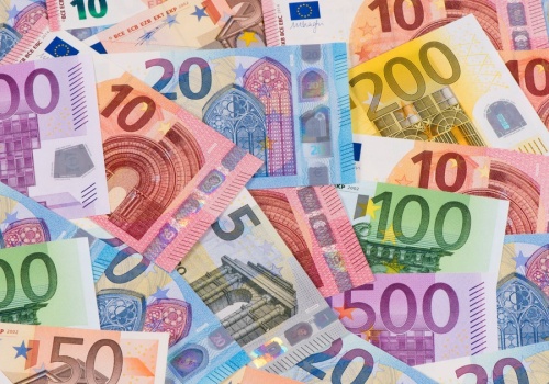 Dzisiejsze notowanie euro (EUR/PLN). Po ile jest euro 09 kwietnia 2026?