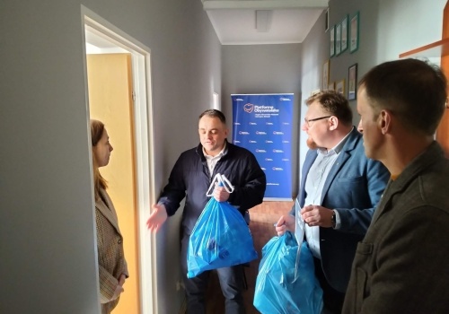 Z plastikami do biura Koalicji