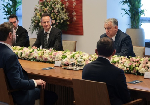 Orban zabrał głos ws. kontaktów Szijjártó z Ławrowem