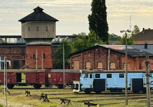 PKP chcą sprzedać zabytkową parowozownię Gniezno