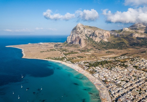 Wiosna na Sycylii w dobrej cenie 🌊🍋 Loty i 3* hotel za 719 PLN 🤩☀️