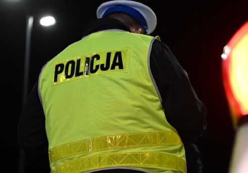 Tragedia w Tarnobrzegu. 57-latek nagle zasłabł i upadł na ziemię. Policja bada sprawę