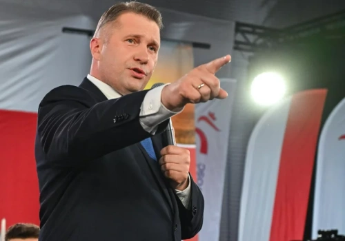 Druga elektrownia atomowa w Polsce. Czarnek: Projekt nie ruszy, dopóki nie pogonimy tego dziadostwa