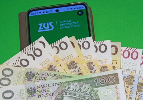 Tym seniorom ZUS nie przyzna 14. emerytury. Powyżej tego limitu jesteś zdyskwalifikowany
