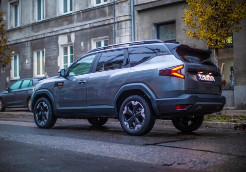 Nowy polski cennik samochodów Dacia. LPG, 4×4, Full Hybrid, Mild Hybrid, kwiecień 2026 r.