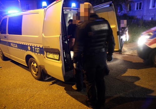 Bartoszyce: 2,7 promila u agresywnej 32-latki z dzieckiem pod opieką i pijany mąż