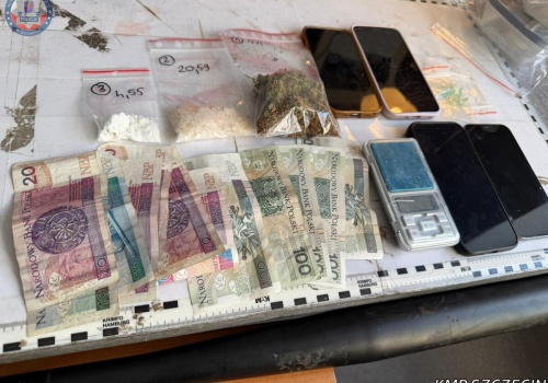 Zgłoszenia mieszkańców uruchomiły lawinę. Diler wpadł w ręce policji