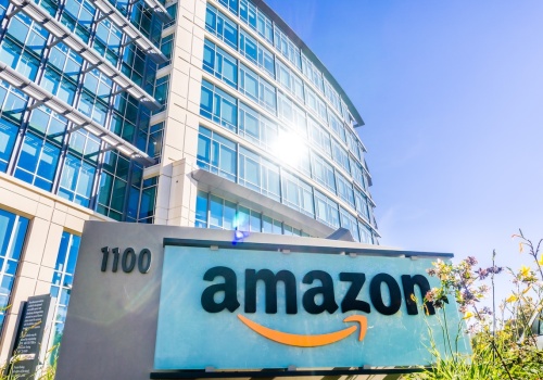 Amazon kupuje operatora satelitarnego