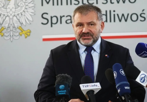 Waldemar Żurek skierował do węgierskich władz dwa pisma ws. Ziobry i Romanowskiego