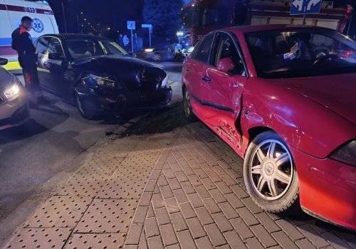 Dwie osoby ranne po wypadku w Turce. Sprawcą kompletnie pijany obywatel Ukrainy