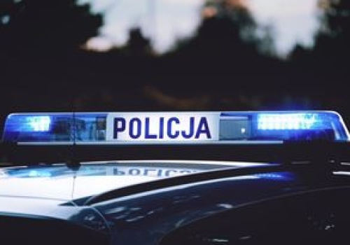 Miał umawiać się z nieletnimi. 48-letni policjant zawieszony