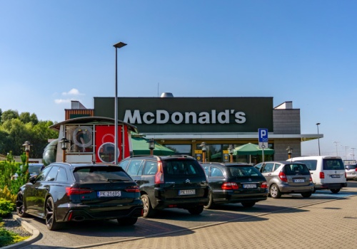 To nowa plaga w Polsce. Wezwanie do zapłaty nawet pół roku po zaparkowaniu