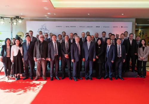 Chery otwiera centrum operacyjne w Barcelonie i inwestuje w Polsce