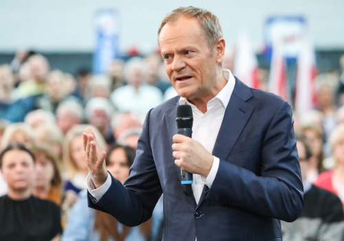 Ważna decyzja rządu. Od lipca 7600 zł minimalnej pensji