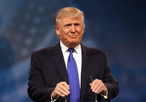 Trump mówi „bardzo dobre rozmowy”. Czy USA i Iran są o krok od historycznego porozumienia?
