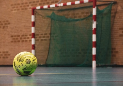 Bielsko-Biała: startują XX Mistrzostwa Polski Księży w futsalu
