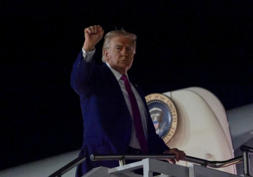 USA chcą zmusić Iran do otwarcia cieśniny Ormuz. 