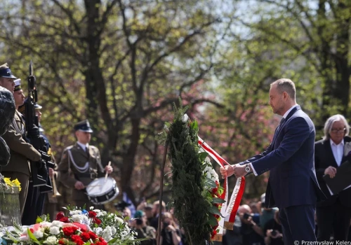 W Warszawie zawyły syreny. 83. rocznica powstania w getcie