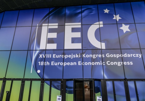 Dyskusje o przyszłości ochrony zdrowia na EEC 2026. Sprawdź harmonogram sesji i listę gości