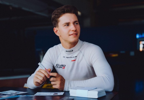 Kacper Sztuka zostaje w serii Eurocup-3 na 2026 rok