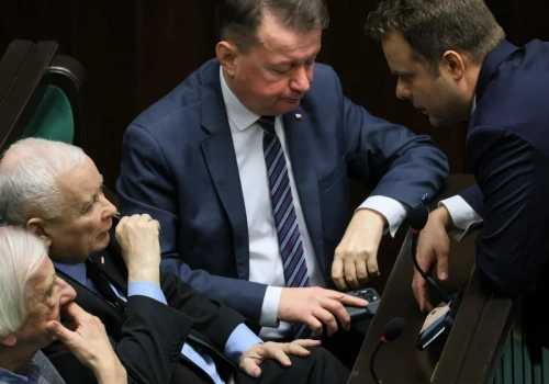 Na co zgodzili się Kaczyński i Morawiecki? Bochenek przedstawił szczegóły