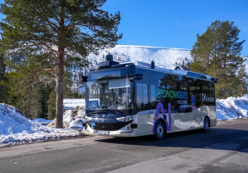 Norwegia walczy z brakiem kierowców. Na ulice wyjedzie autonomiczny autobus 