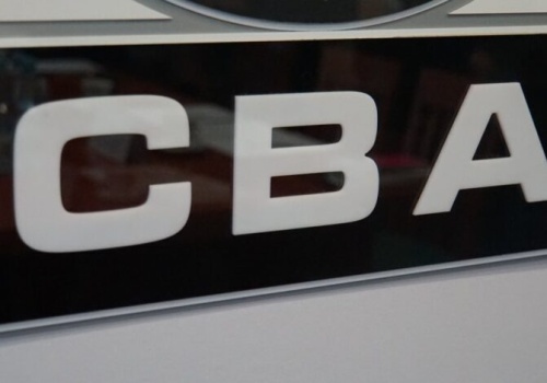 CBA zabezpieczyło w kilkunastu urzędach dokumenty dotyczące programu „Czyste Powietrze” (aktl.)