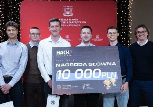 24 godziny, 500 uczestników i przełomowy projekt o zdrowiu kobiet. Rekordowa HackCarpathia 2026 w Rzeszowie