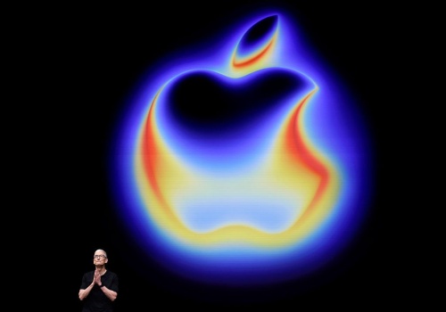 Epokowa zmiana w Apple. Tim Cook przestanie być prezesem. Jego następca ma jeden główny cel