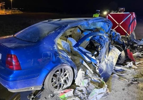 Wypadek w Chabielicach. Dwie osoby nie żyją