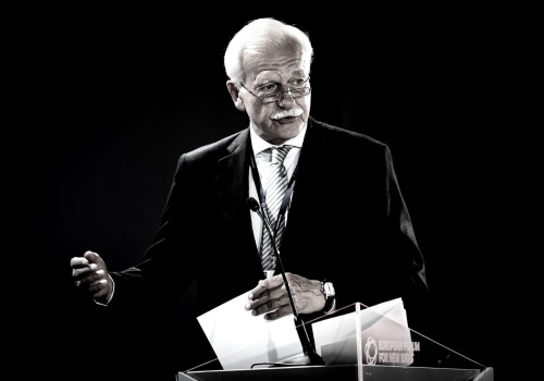 Zmarł jeden z „trzech tenorów” PO. Politycy żegnają Andrzeja Olechowskiego