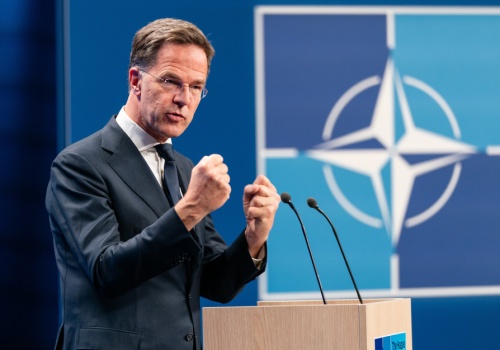 Pogrzeb NATO? O wyjściu z Sojuszu mówi już nie tylko Donald Trump