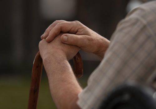 Niemal 7 tysięcy złotych dla najstarszych seniorów. Liczba beneficjentów rośnie