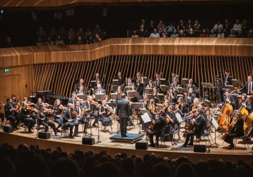 Cavatina Philharmonic Orchestra - Romantyczny temperament